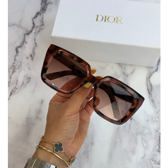 NEW Dior Midnight S1I Square Sunglasses in Havana Tortoise